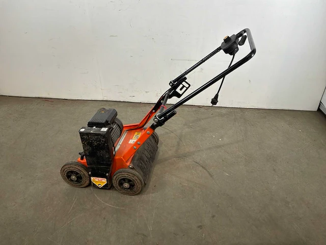2015 eliet e 401 electric verticuteermachine - 400mm - afbeelding 2 van  4