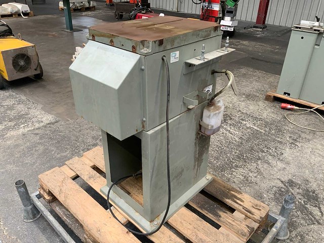 2015 emmegi ms 300 m afkortcirkelzaagmachine - afbeelding 5 van  5