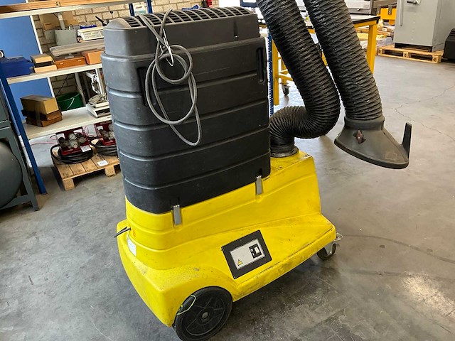 2015 esab origo vac cart lasdampafzuiginstallatie - afbeelding 1 van  1