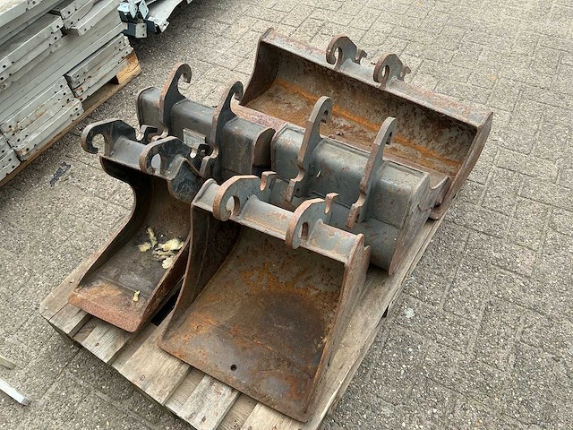 2015 eurosteel verachtert w05-aansluiting snelwissel graafbakken (5x) - afbeelding 4 van  9