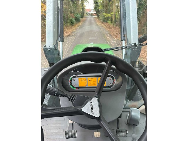 2015 fendt 312 vario s4 vierwielaangedreven landbouwtractor - afbeelding 5 van  15
