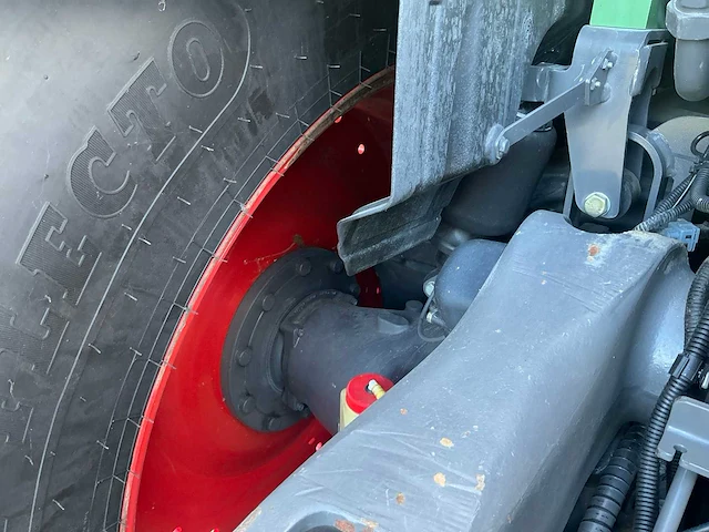 2015 fendt 824 profi vierwielaangedreven landbouwtractor - afbeelding 11 van  28