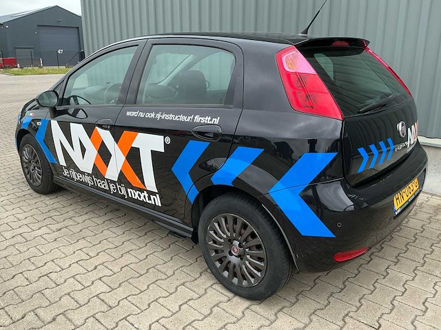 2015 fiat punto evo 1.3 m-jet street personenauto - afbeelding 23 van  27