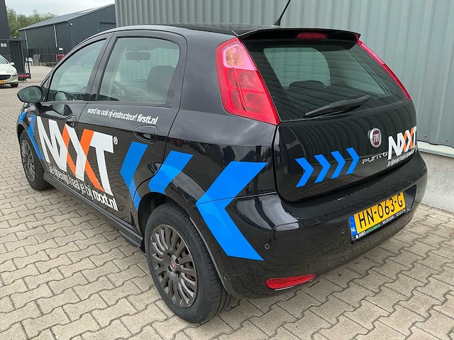 2015 fiat punto evo 1.3 m-jet street personenauto - afbeelding 24 van  27