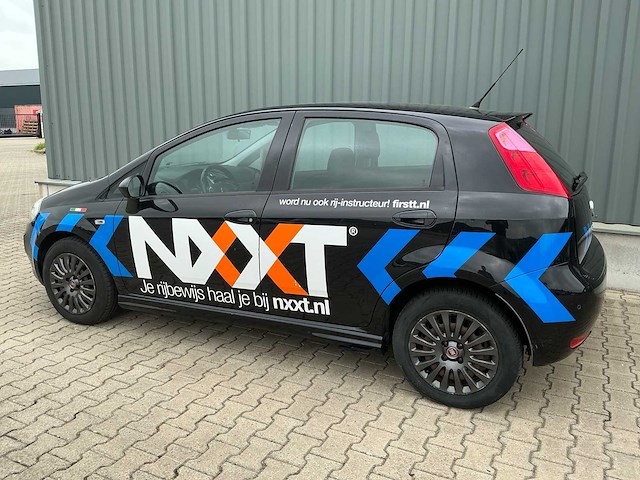 2015 fiat punto evo 1.3 m-jet street personenauto - afbeelding 22 van  27