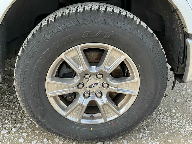 2015 ford f150 lariat 4x4 pick-up bedrijfswagen - afbeelding 24 van  34