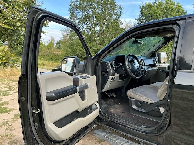2015 ford f150 xlt personenauto - afbeelding 11 van  32