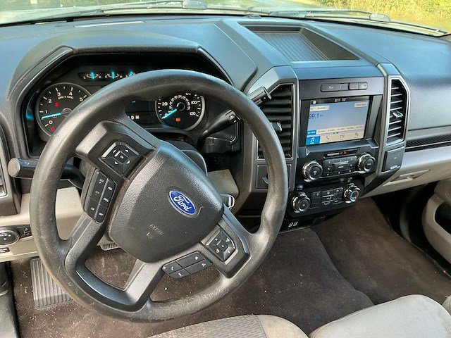 2015 ford f150 xlt personenauto - afbeelding 15 van  32