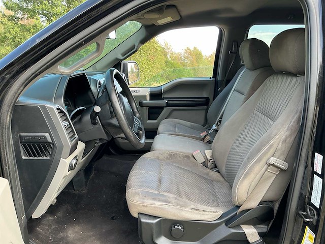 2015 ford f150 xlt personenauto - afbeelding 14 van  32