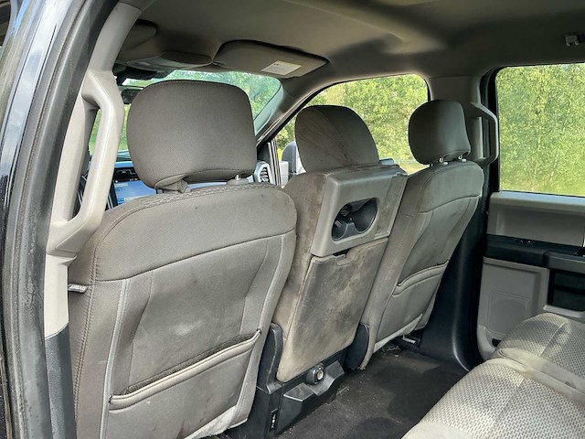 2015 ford f150 xlt personenauto - afbeelding 20 van  32