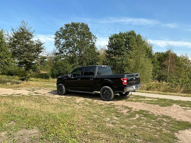 2015 ford f150 xlt personenauto - afbeelding 23 van  32