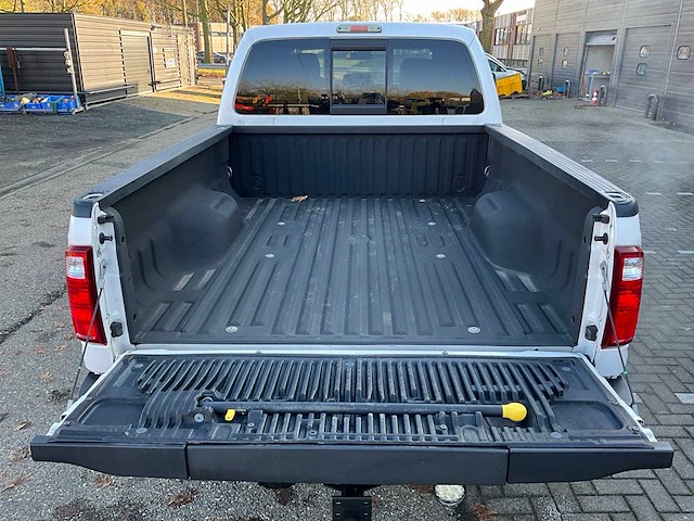 2015 ford f250 super duty platinum v8 6.2l lariat v-77-hrz - afbeelding 15 van  43