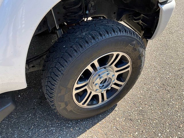 2015 ford f250 super duty platinum v8 6.2l lariat van v-77-hrz - afbeelding 3 van  25