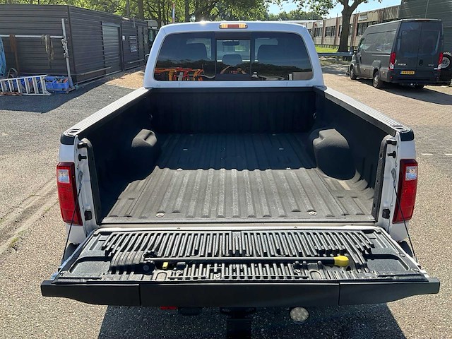 2015 ford f250 super duty platinum v8 6.2l lariat van v-77-hrz - afbeelding 7 van  25