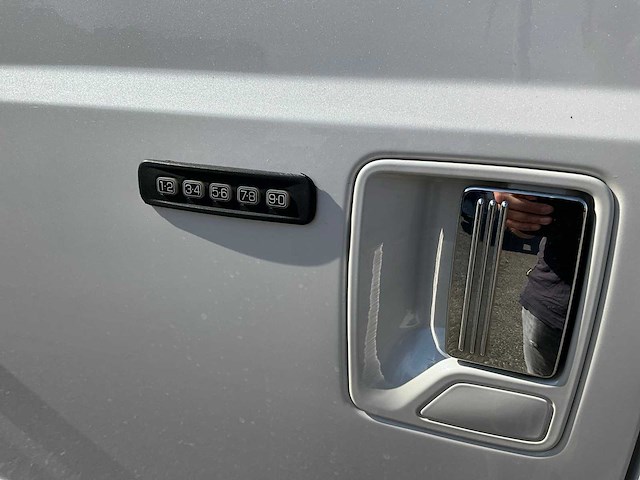 2015 ford f250 super duty platinum v8 6.2l lariat van v-77-hrz - afbeelding 11 van  46