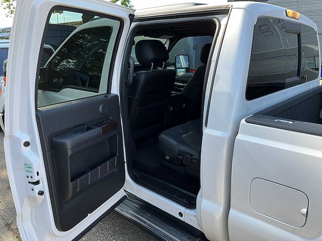 2015 ford f250 super duty platinum v8 6.2l lariat van v-77-hrz - afbeelding 36 van  46