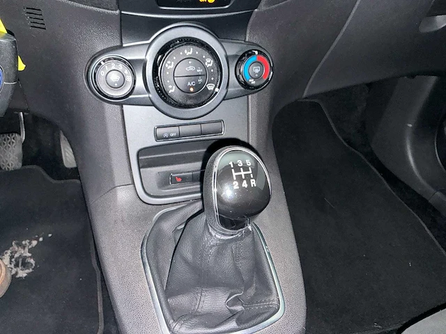 2015 ford fiesta 1.0 ecob. titanium x personenauto - afbeelding 24 van  40