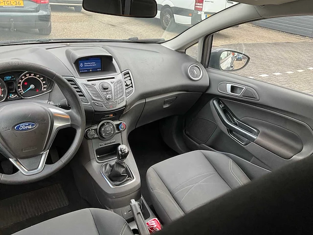 2015 ford fiesta 1.0 style personenauto 8-zhd-23 - afbeelding 14 van  41