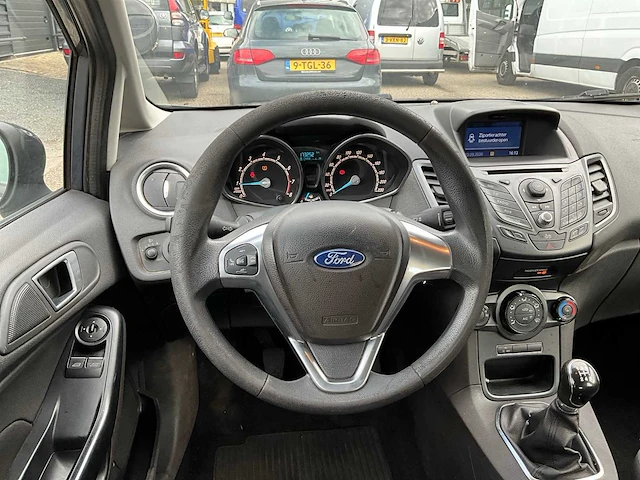 2015 ford fiesta 1.0 style personenauto 8-zhd-23 - afbeelding 15 van  41