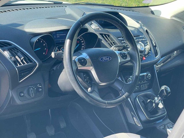 2015 ford kuga 1.5 titanium styling personenauto - afbeelding 2 van  18