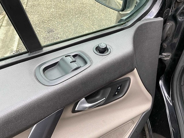 2015 ford transit custom 2.2tdci bedrijfswagen - afbeelding 31 van  44