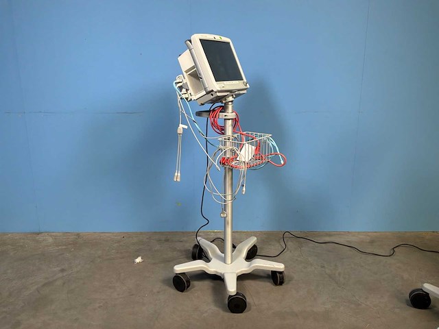 2015 ge b650 patiëntmonitor - afbeelding 3 van  9