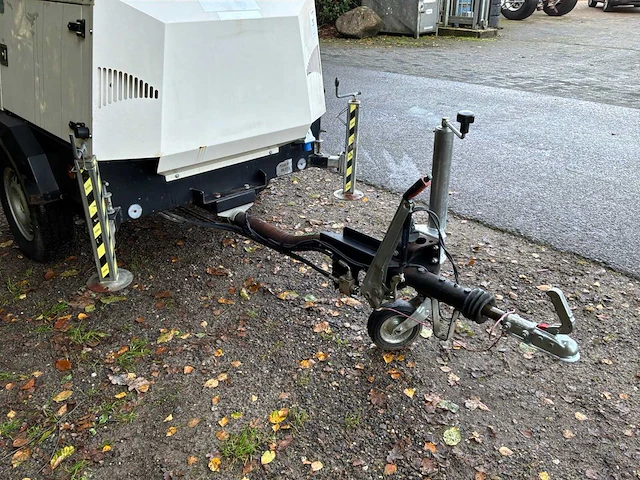 2015 generac battery led-1 mobiele lichtmast - afbeelding 10 van  20