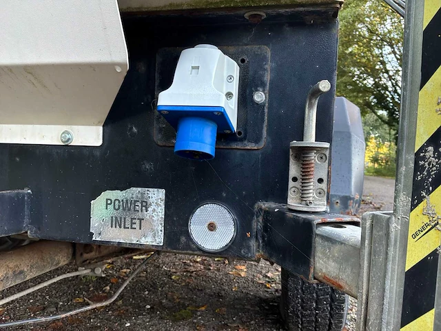 2015 generac battery led-1 mobiele lichtmast - afbeelding 11 van  20