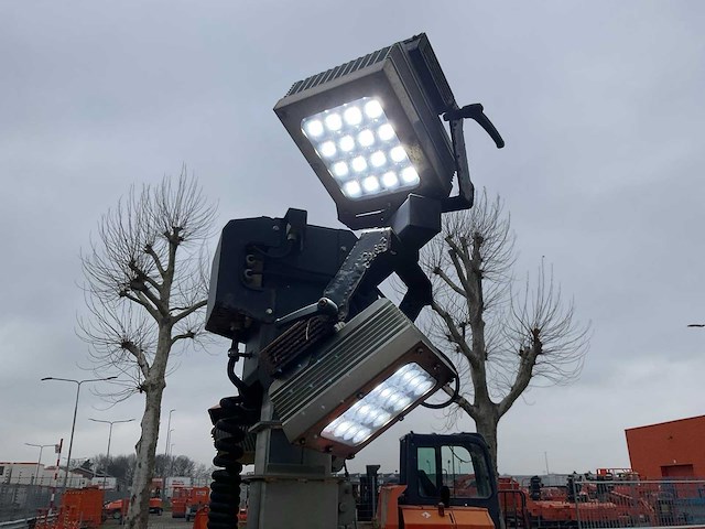 2015 generac tower light hpc hydro power cube led stationaire lichtmast - afbeelding 15 van  16