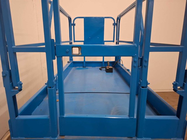 2015 genie 2046 hoogwerker - afbeelding 5 van  9