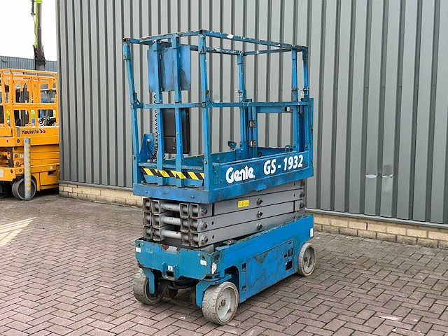 2015 genie gs-1932 hoogwerker - afbeelding 1 van  12