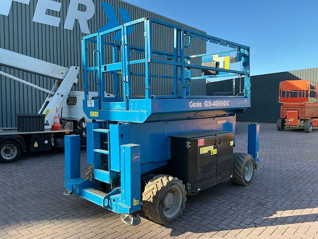 2015 genie gs-4069dc hoogwerker - afbeelding 6 van  12
