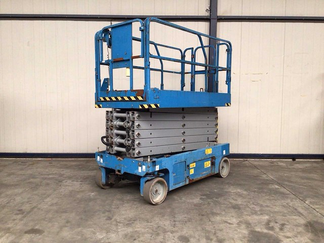 2015 genie gs4047 schaarhoogwerker - afbeelding 9 van  16