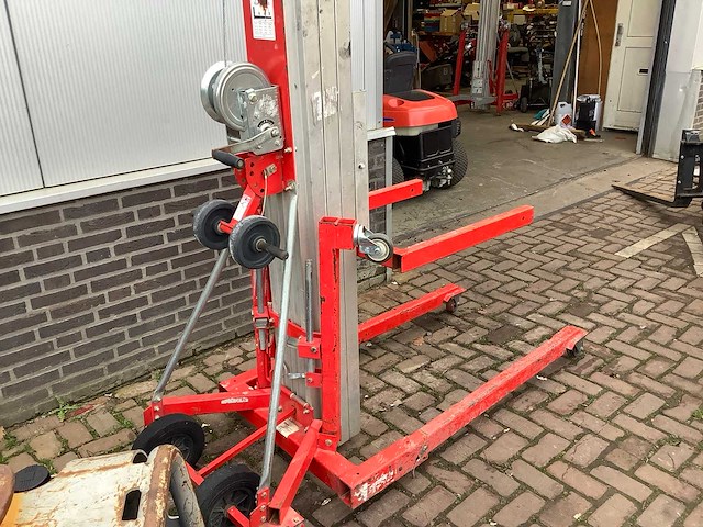 2015 genie slc18 kanaallift - afbeelding 4 van  4