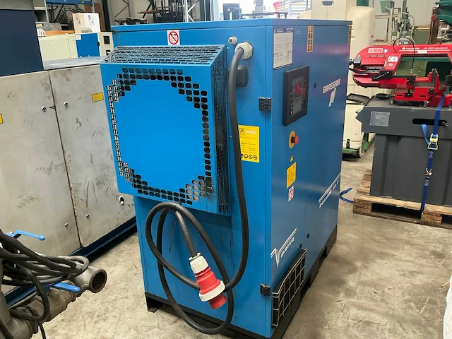 2015 grassair rollair 40ev schroefcompressor - afbeelding 1 van  7