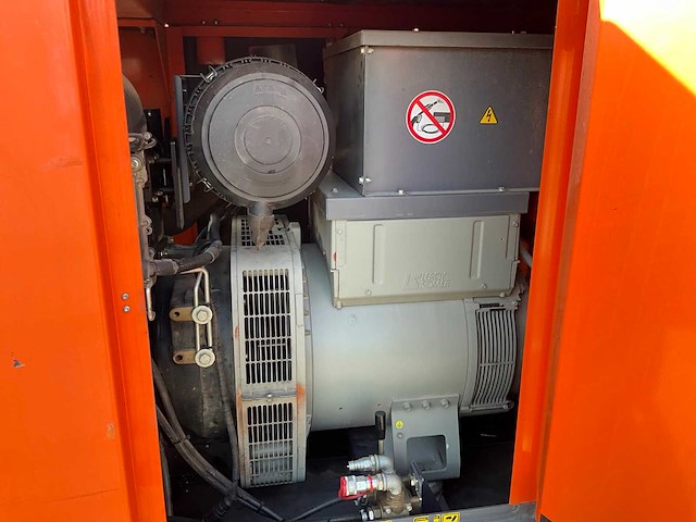 2015 grupos electrogenos europa / atlas copco qas 100 stroom aggregaat - afbeelding 7 van  24