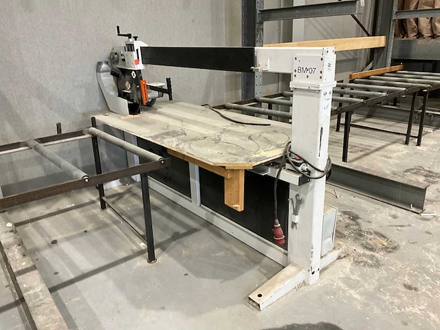 2015 harwi 625-h-2k afkortcirkelzaagmachine - afbeelding 1 van  15