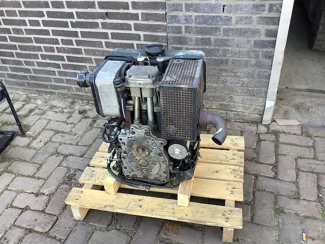 2015 hatz 1d81s dieselmotor - afbeelding 1 van  4