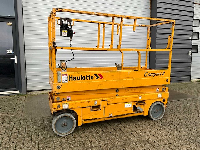 2015 haulotte compact 8 hoogwerker - afbeelding 1 van  12