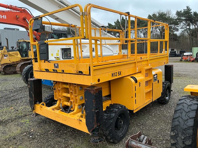 2015 haulotte h12sx hoogwerker - afbeelding 1 van  13