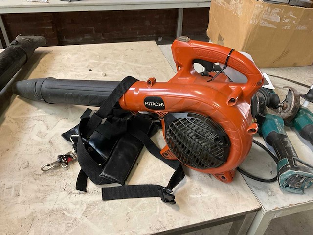 2015 hitachi rb 24 eap bladblazer - afbeelding 4 van  4