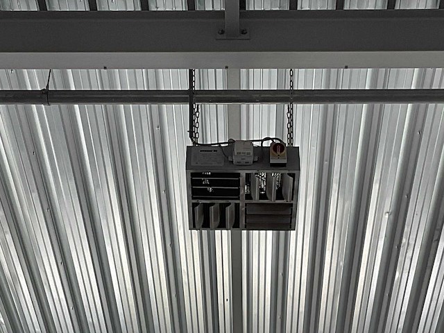2015 holtrop jansma e cab verfspuitcabine afzuigsysteem en inventaris - afbeelding 21 van  31