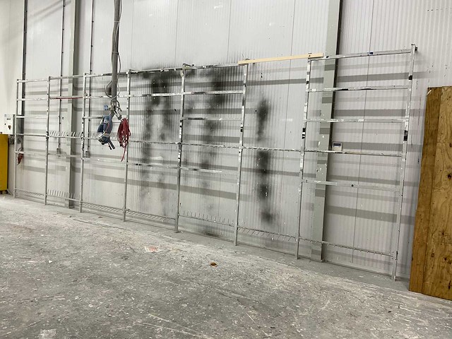 2015 holtrop jansma e cab verfspuitcabine afzuigsysteem en inventaris - afbeelding 27 van  31
