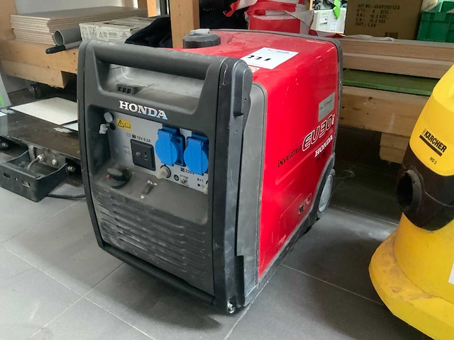 2015 honda eu 30i stroomgenerator - afbeelding 1 van  4