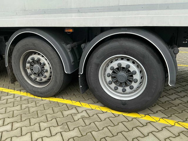 2015 h.t.f. hzo 39 oplegger - afbeelding 14 van  25