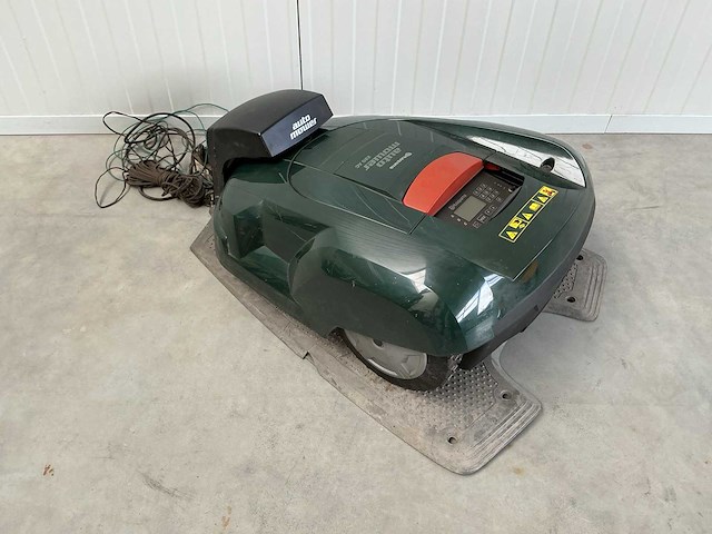 2015 husqvarna 220ac robotmaaier - afbeelding 4 van  8