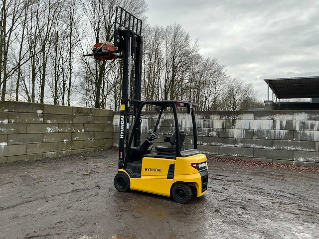 2015 hyundai 18b-9 vorkheftruck - afbeelding 27 van  34
