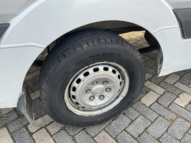 2015 hyundai h350 bedrijfswagen - afbeelding 28 van  36