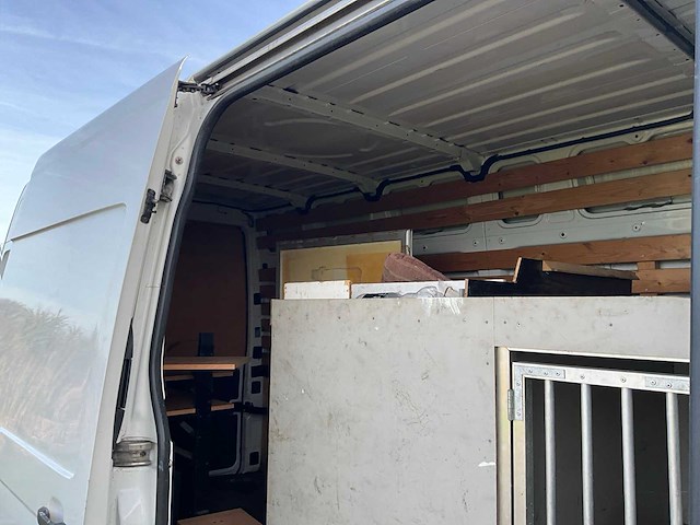 2015 hyundai h350 bedrijfswagen - afbeelding 31 van  36