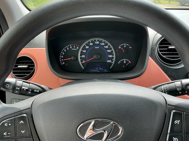 2015 hyundai i10 1.0i i-motion comf. personenauto - afbeelding 8 van  21